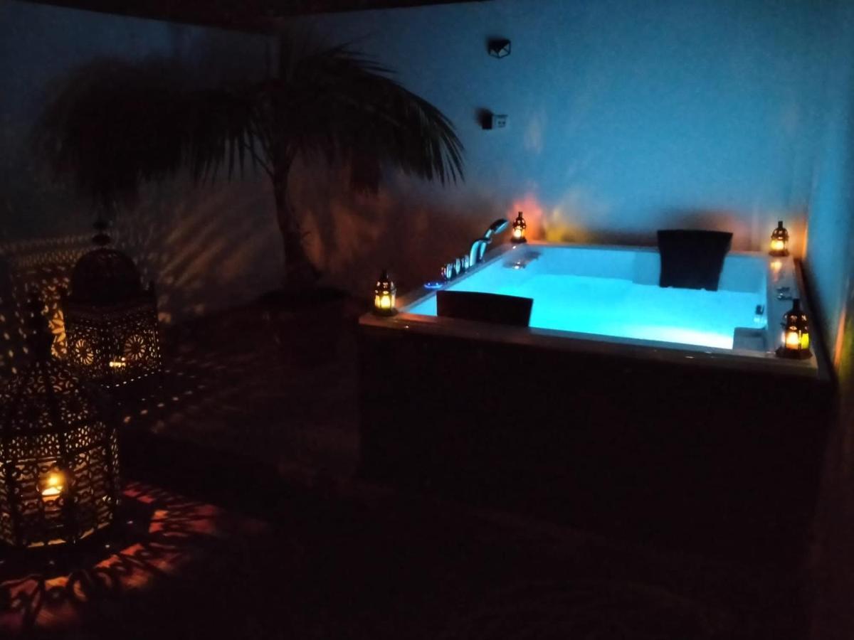 Villa Casa Blanca Luxury Spa Con Piscina Privada Y Jacuzzi Privado Чиклана-де-ла-Фронтера Екстер'єр фото